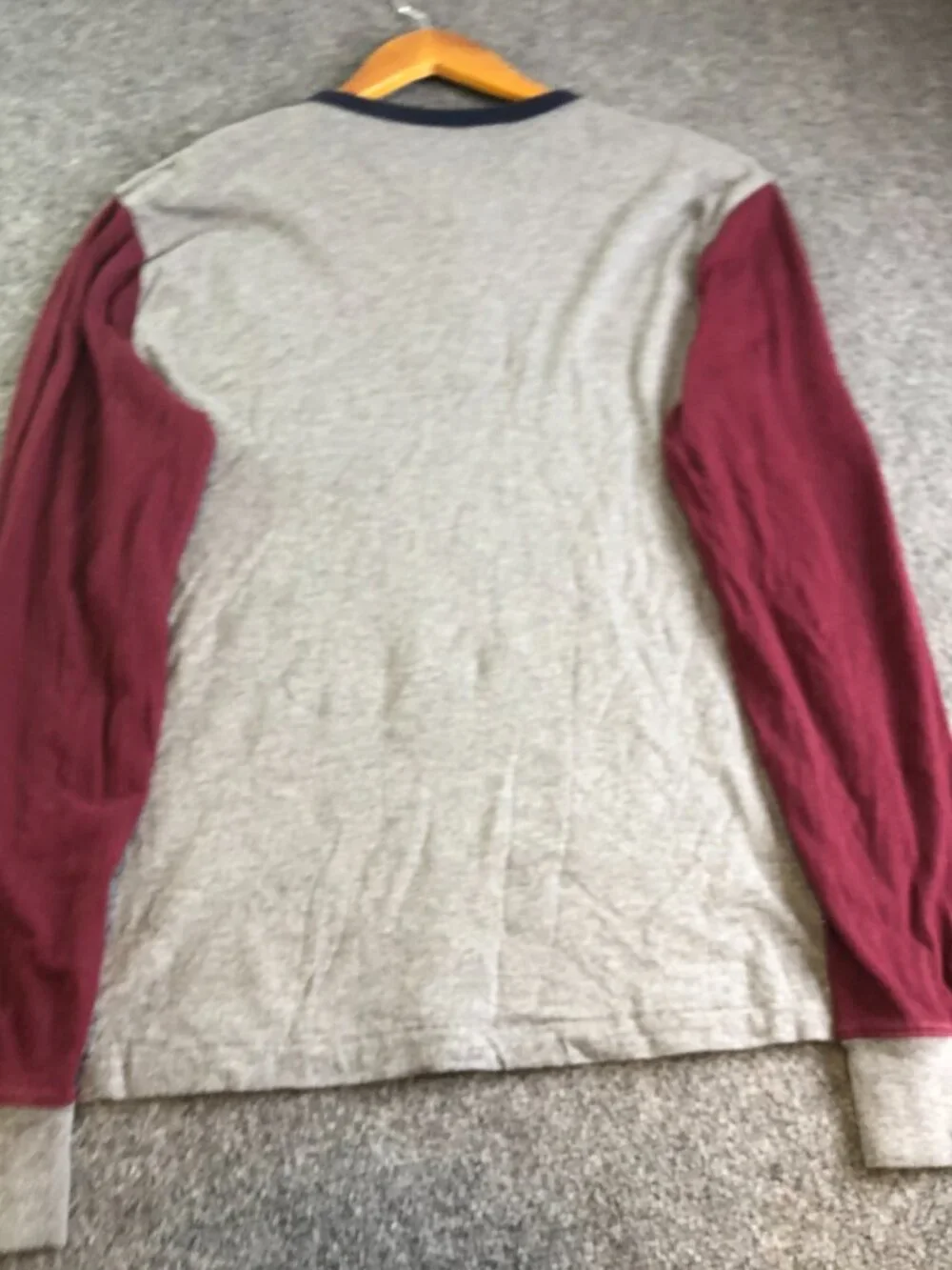 J Crew Shirt Mens Medium Red Gray Slub 100% Cotton Long Sleeve Raglan Henley